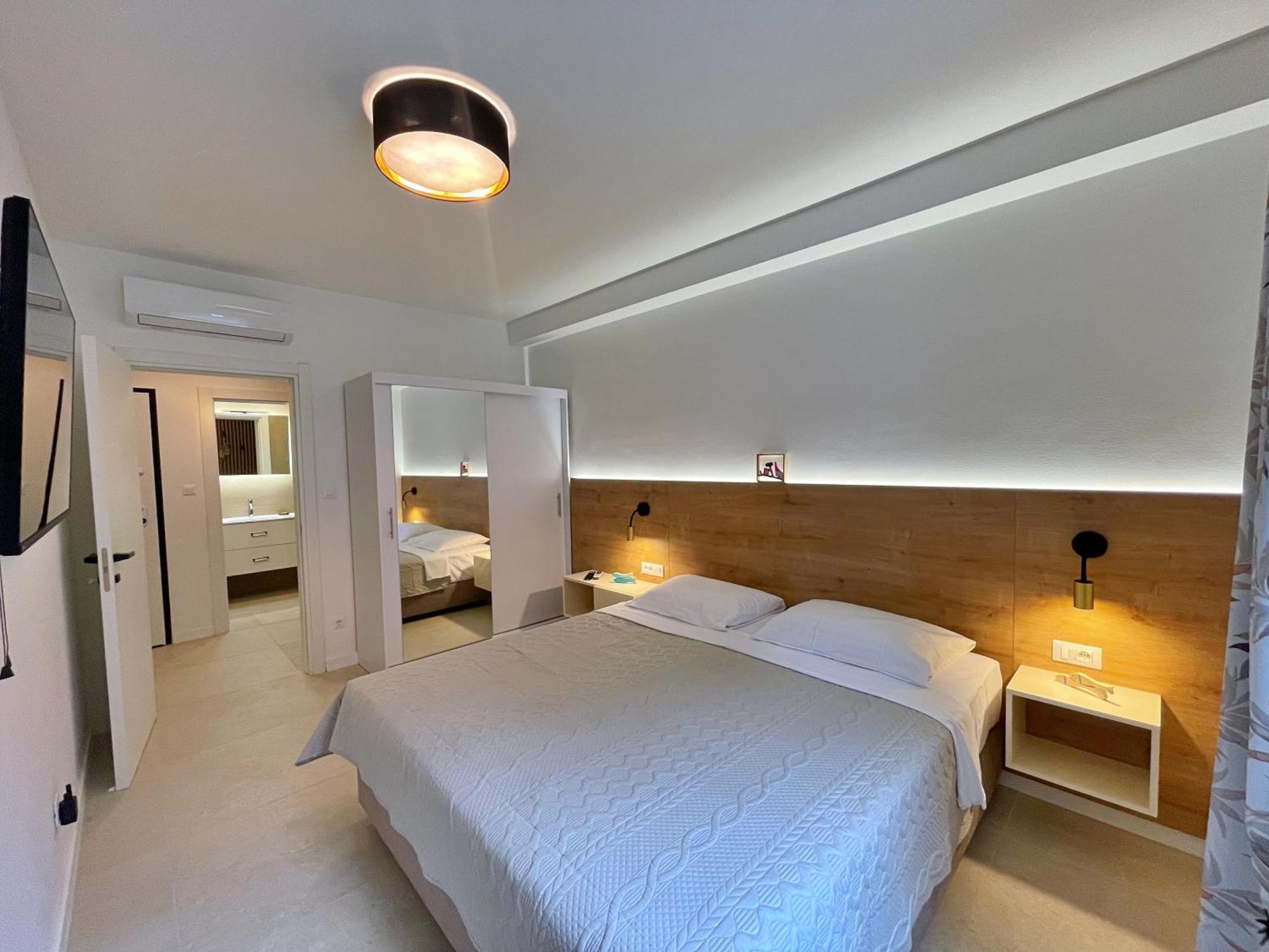Villas Punta Silo - Luxury Apartments With Pool Eksteriør billede